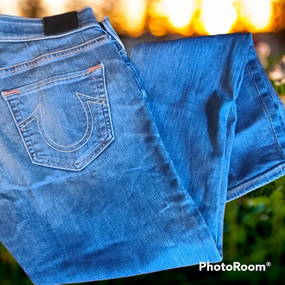 "Casey" True Religion Jeans - Picture 2 of 13
